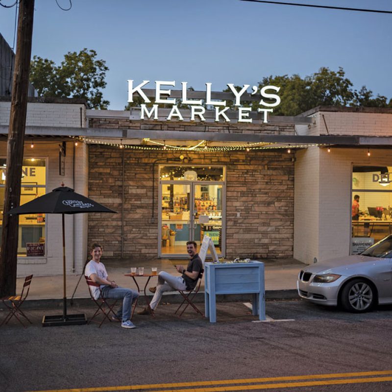 Exterior image of Kelly's Market in Decatur, GA